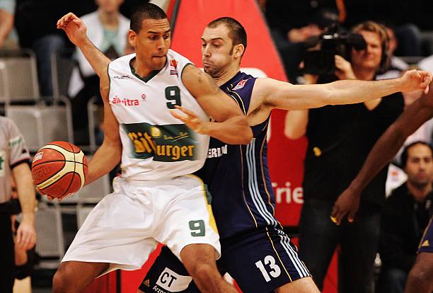 位置上进行 位置上进行